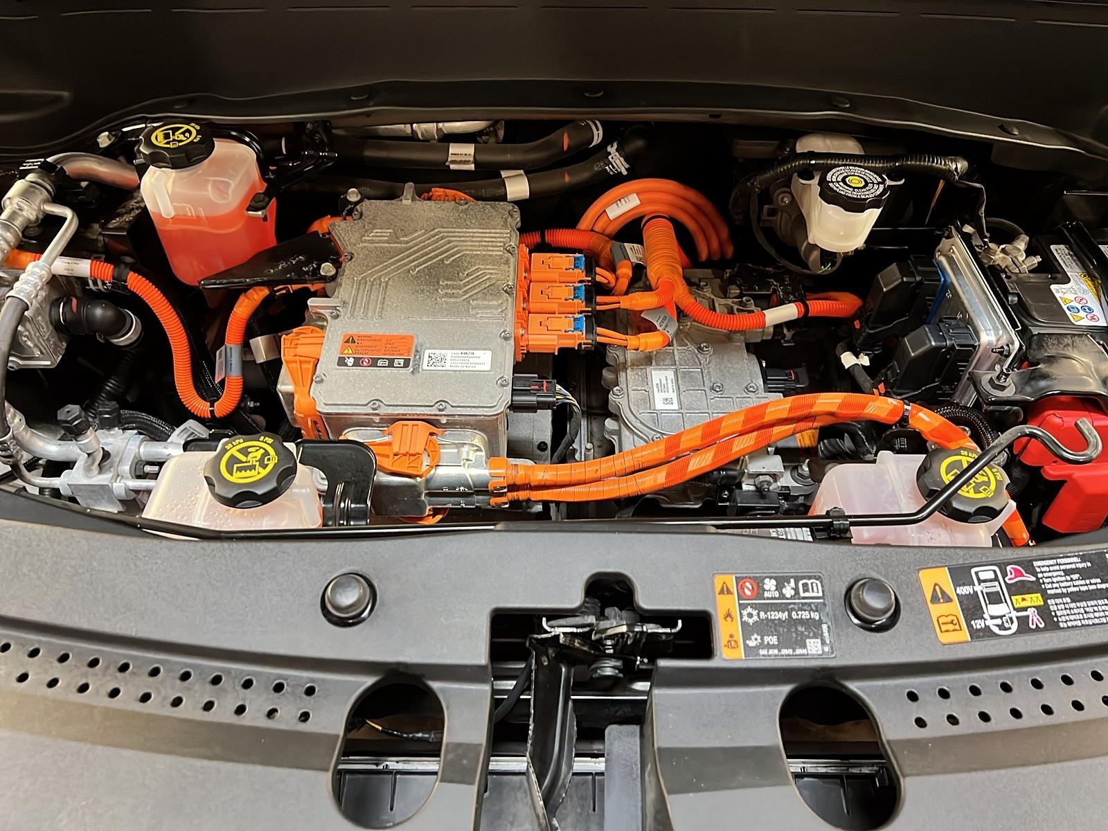 Chevrolet Bolt EUV 2023 - Image #11