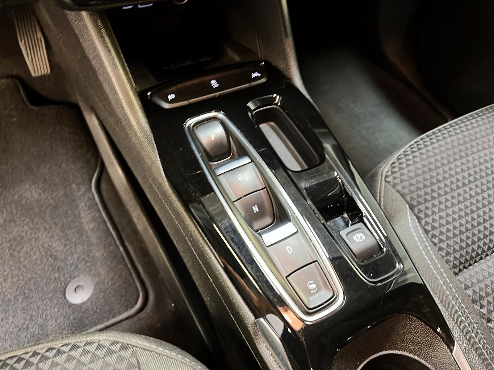Chevrolet Bolt EUV 2023 - Image #13