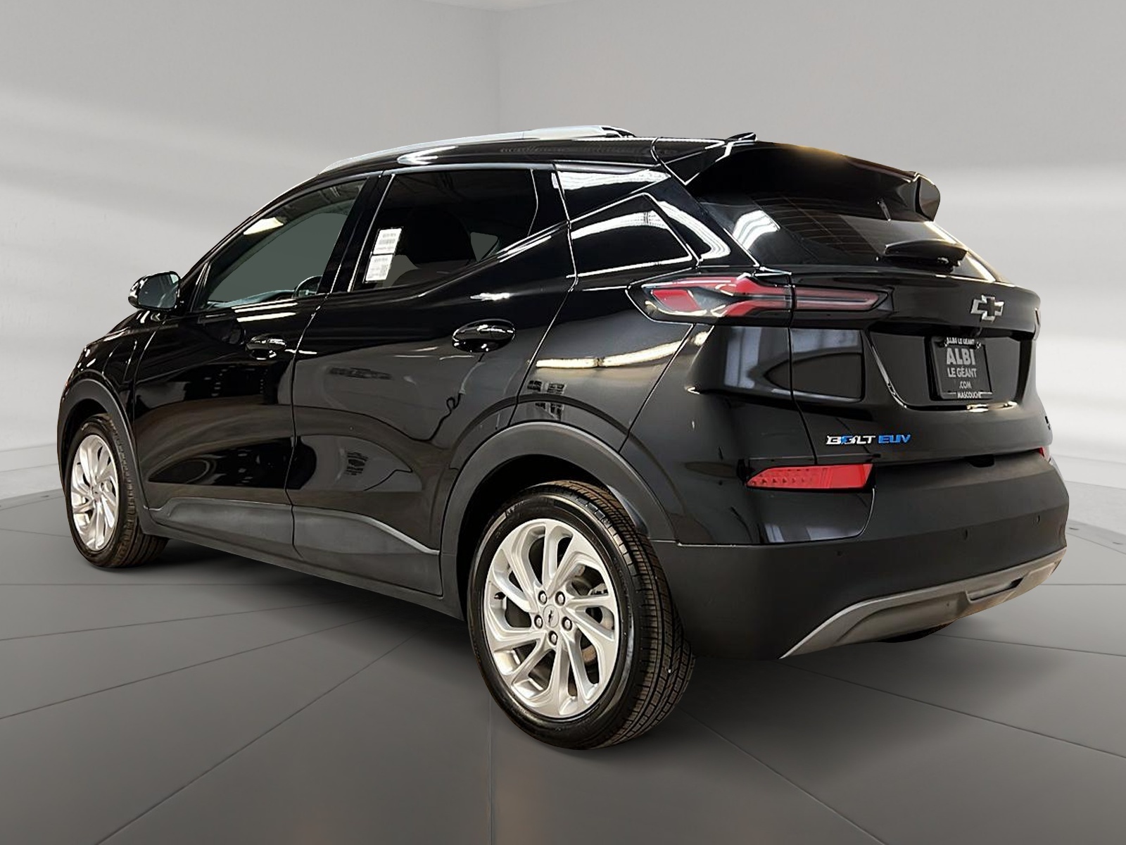 Chevrolet Bolt EUV 2023 - Image #6