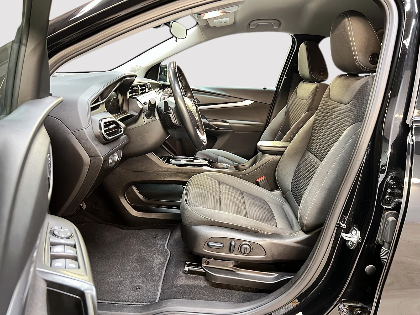 Chevrolet Bolt EUV 2LT 2023 - image #7