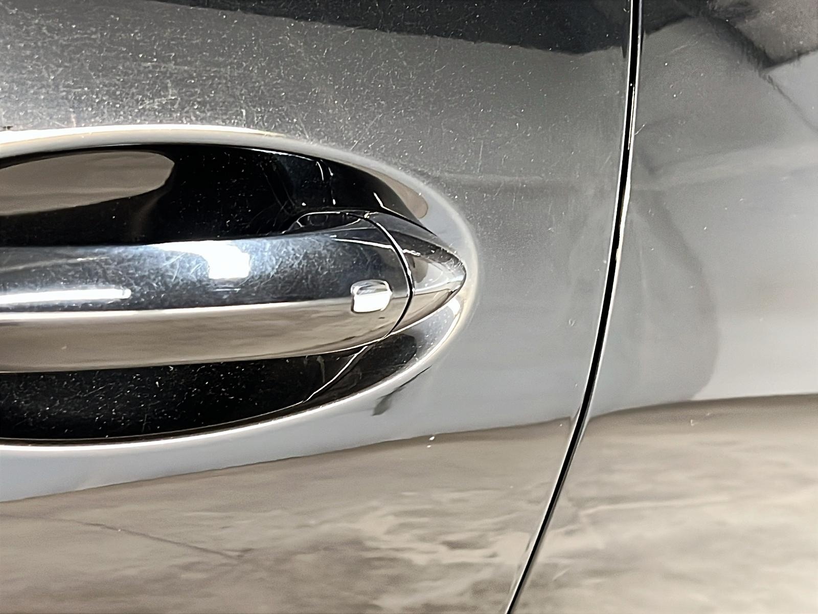 Chevrolet Bolt EUV 2LT 2023 - image #24