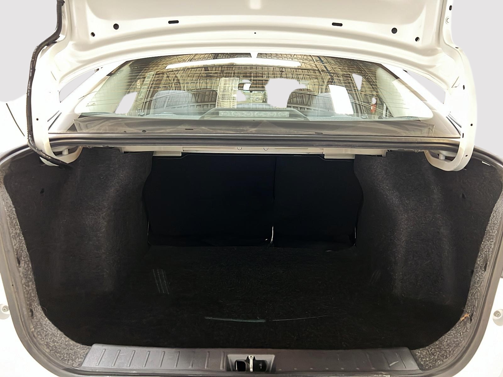 Nissan Versa 2022 - Image #12