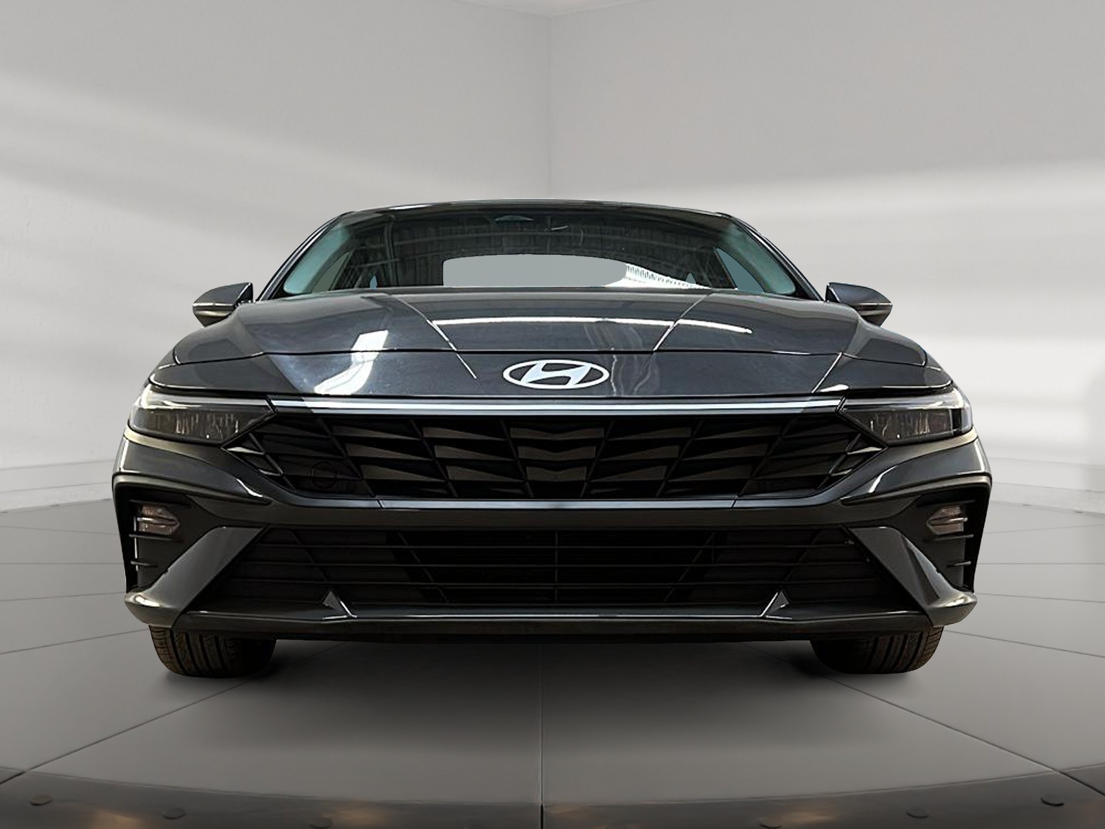 Hyundai Elantra 2024 - Image #2