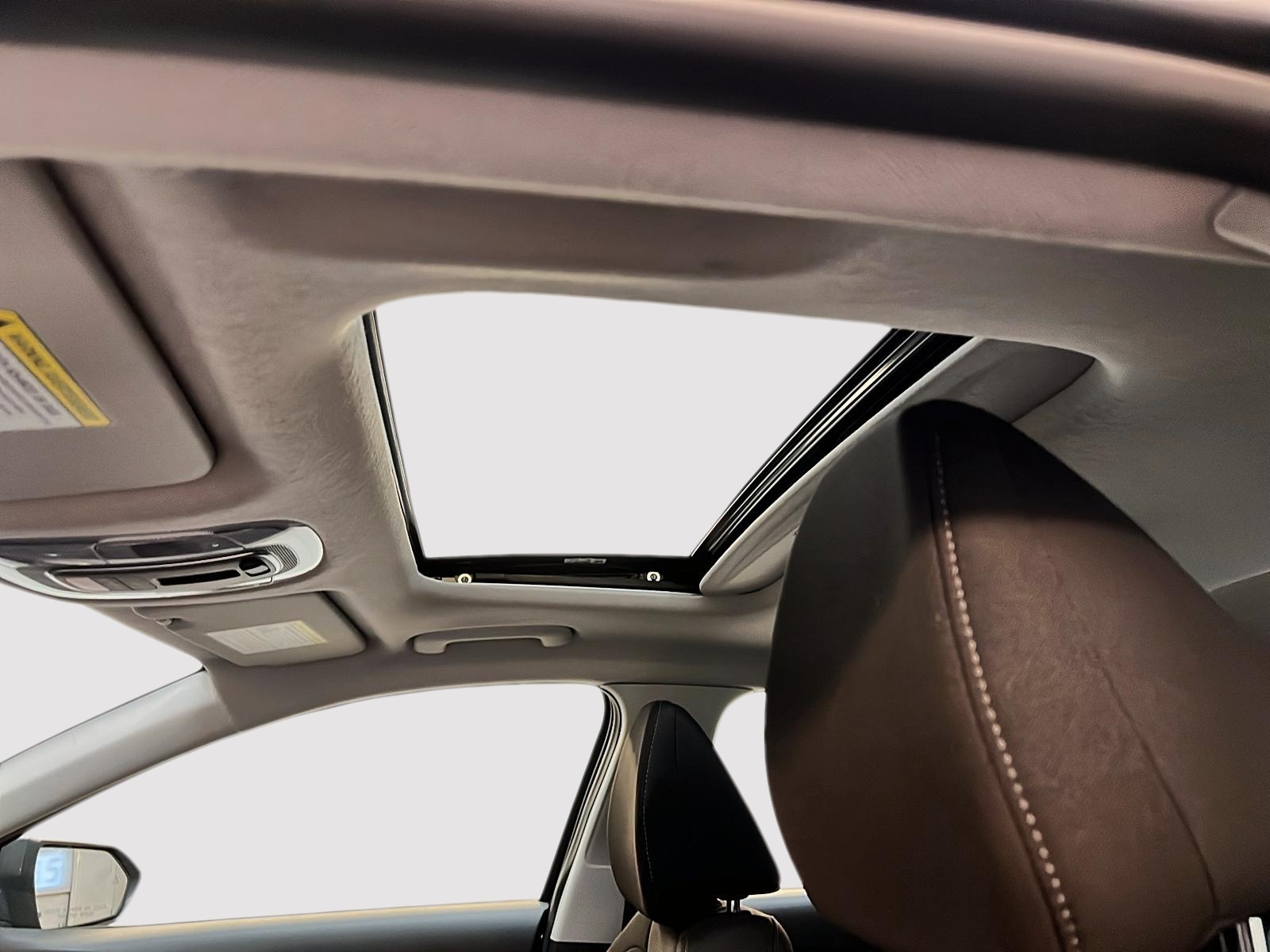 Hyundai Elantra PREFERRED TECH TOIT NAV 2024 - image #10