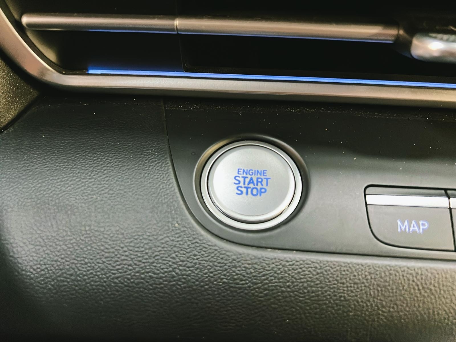 Hyundai Elantra PREFERRED TECH TOIT NAV 2024 - image #18