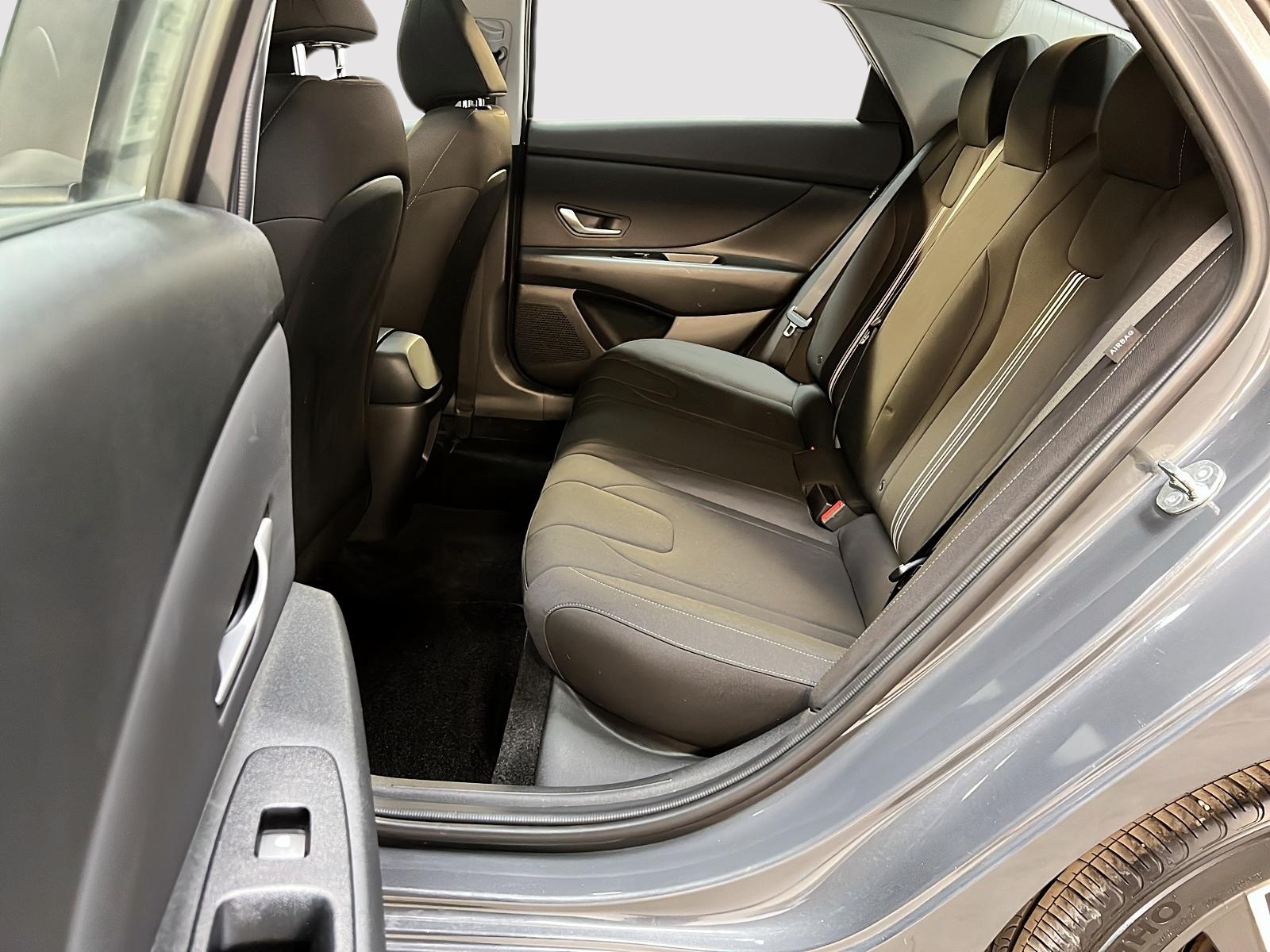 Hyundai Elantra 2024 - Image #9