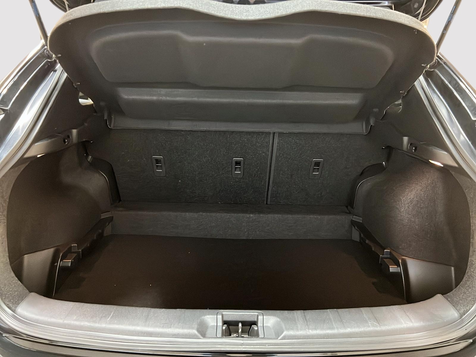 Nissan Qashqai SV TOIT 4RM 2023 - image #13