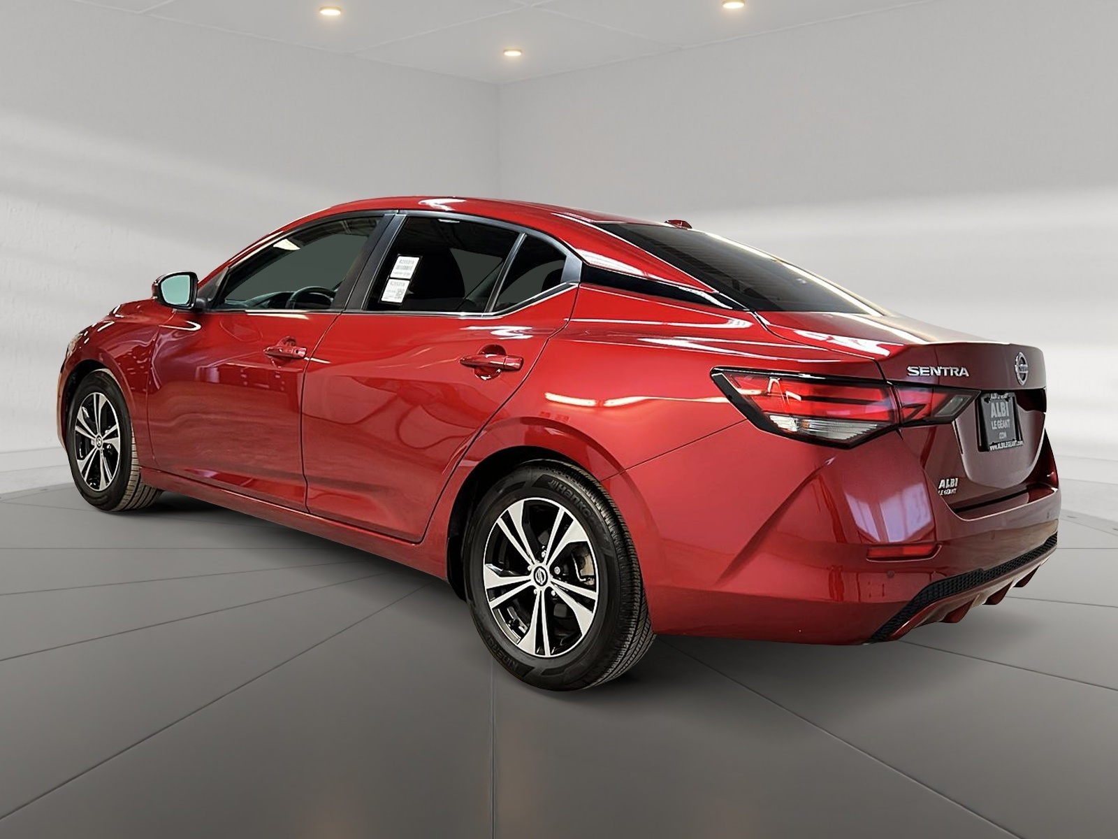 Nissan Sentra SV 2023 - image #6