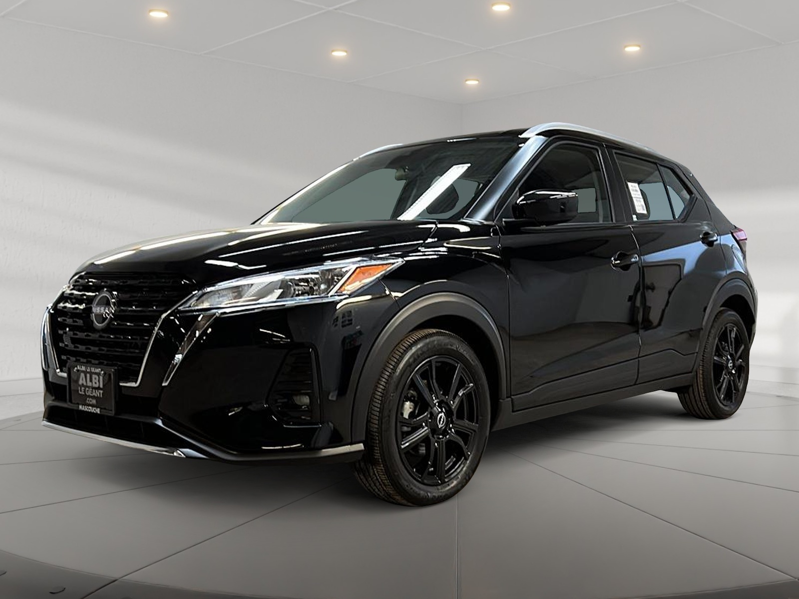 Nissan Kicks SV SPECIAL EDITION 2023 - image #1