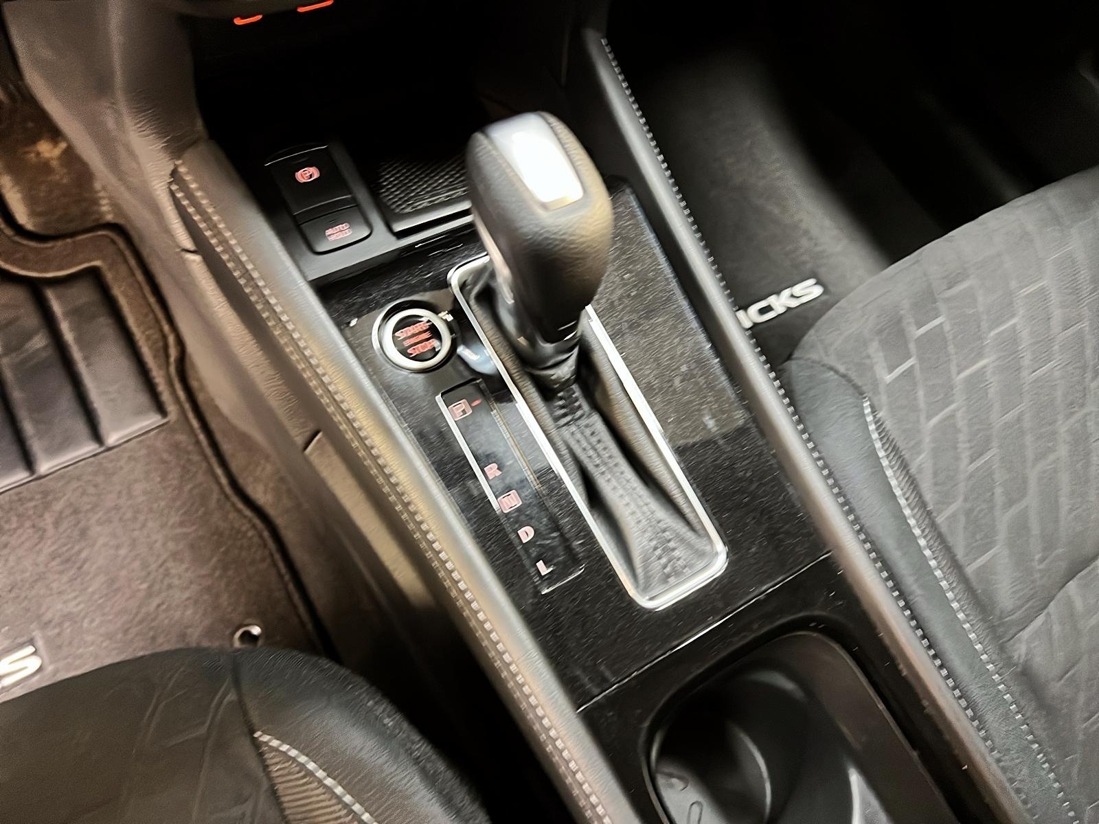 Nissan Kicks SV SPECIAL EDITION 2023 - image #13