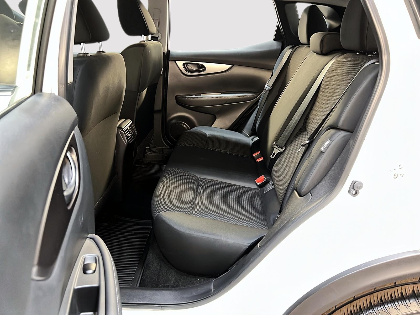 Nissan Qashqai S 4RM 2023 - image #9