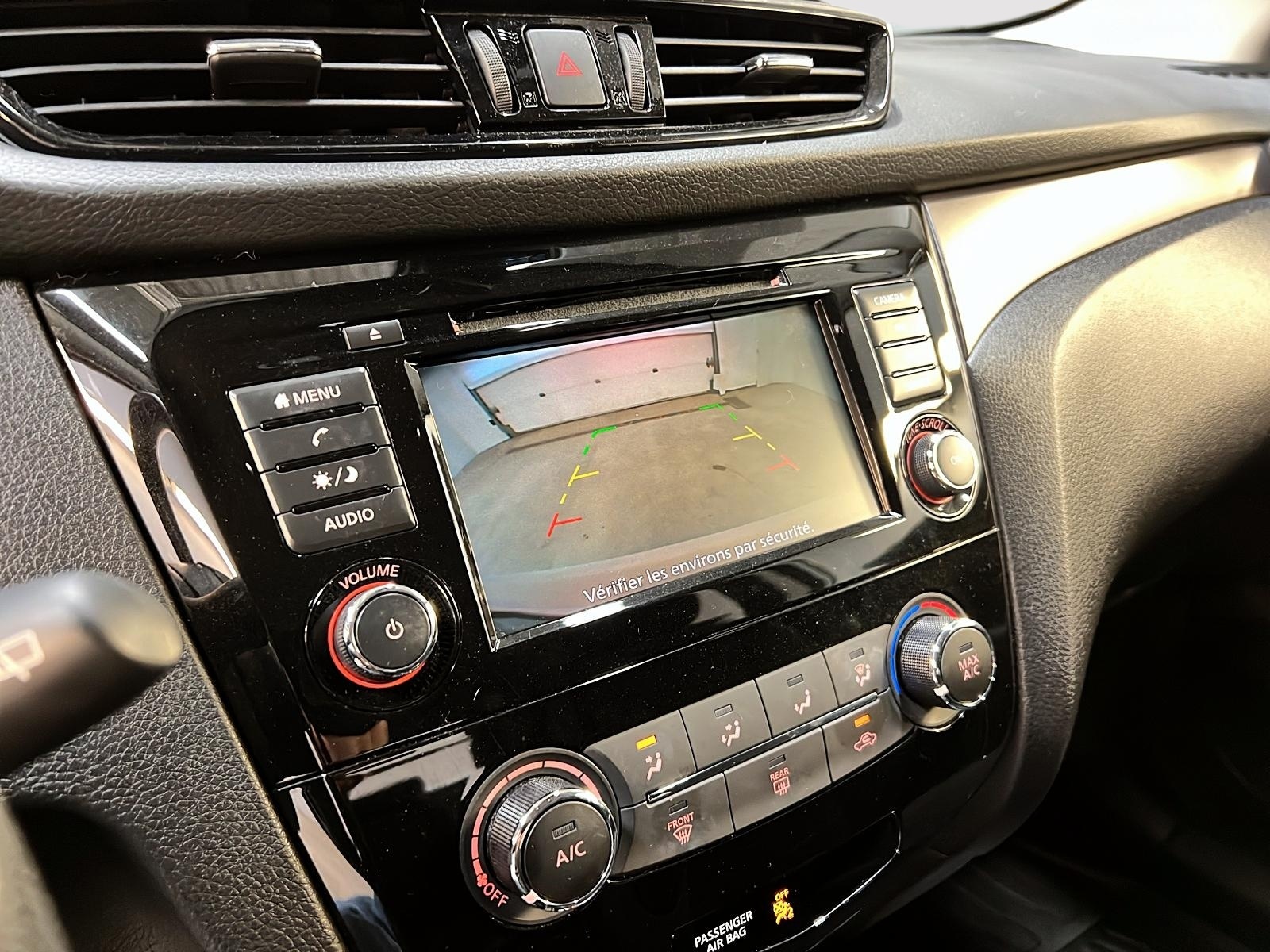 Nissan Qashqai S 4RM 2023 - image #17