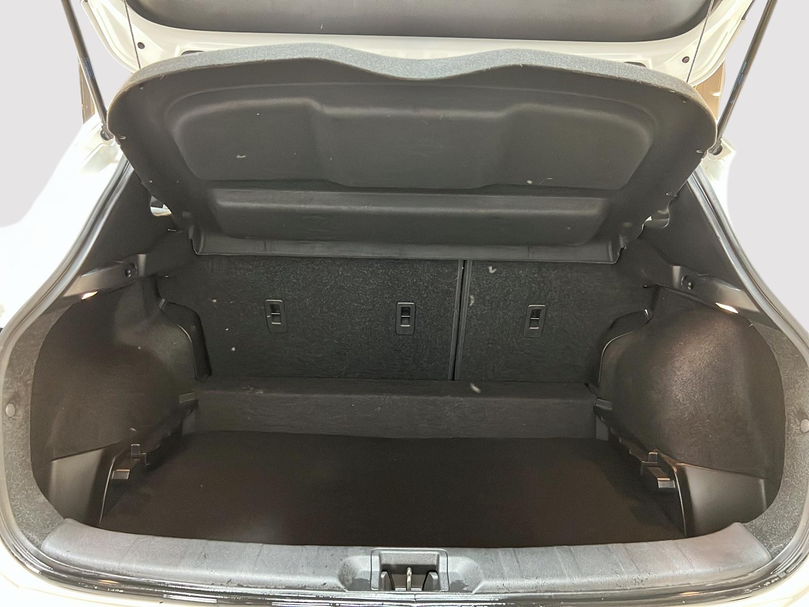 Nissan Qashqai S 4RM 2023 - image #12