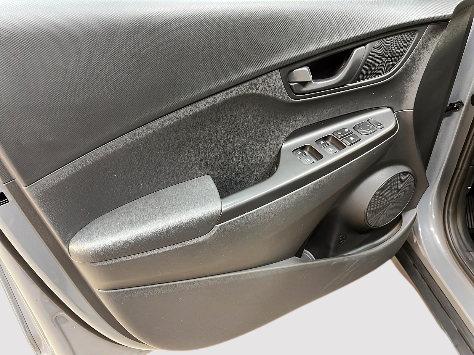 Hyundai Kona 2022 - Image #22