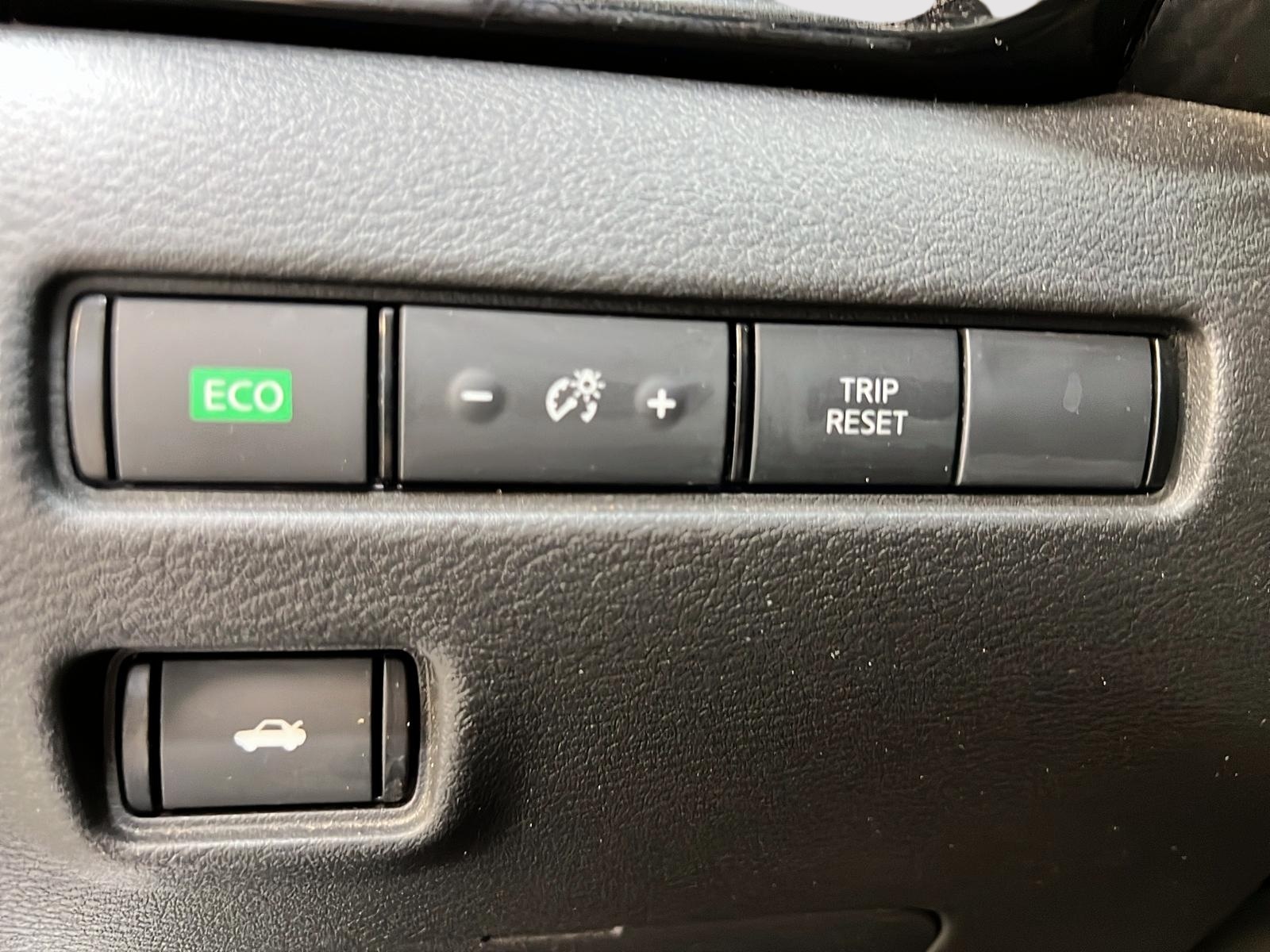 Nissan Sentra SR TOIT 2021 - image #21