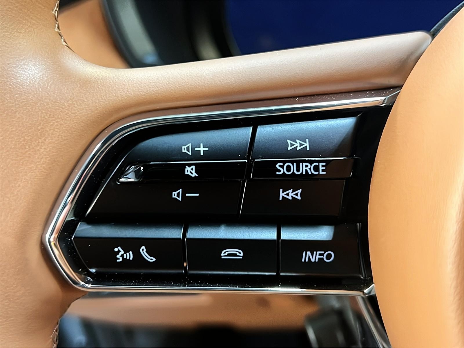 Mazda CX-90 SIGNATURE MHEV TOIT PANO NAV 4RM 2024 - image #25