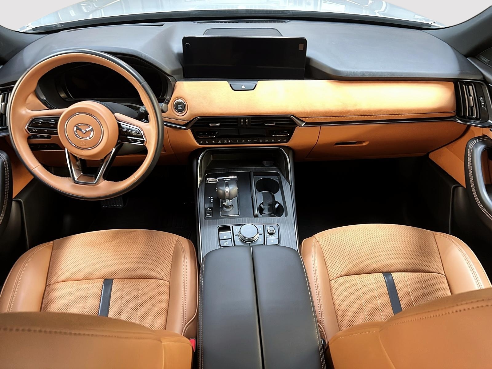 Mazda CX-90 SIGNATURE MHEV TOIT PANO NAV 4RM 2024 - image #12