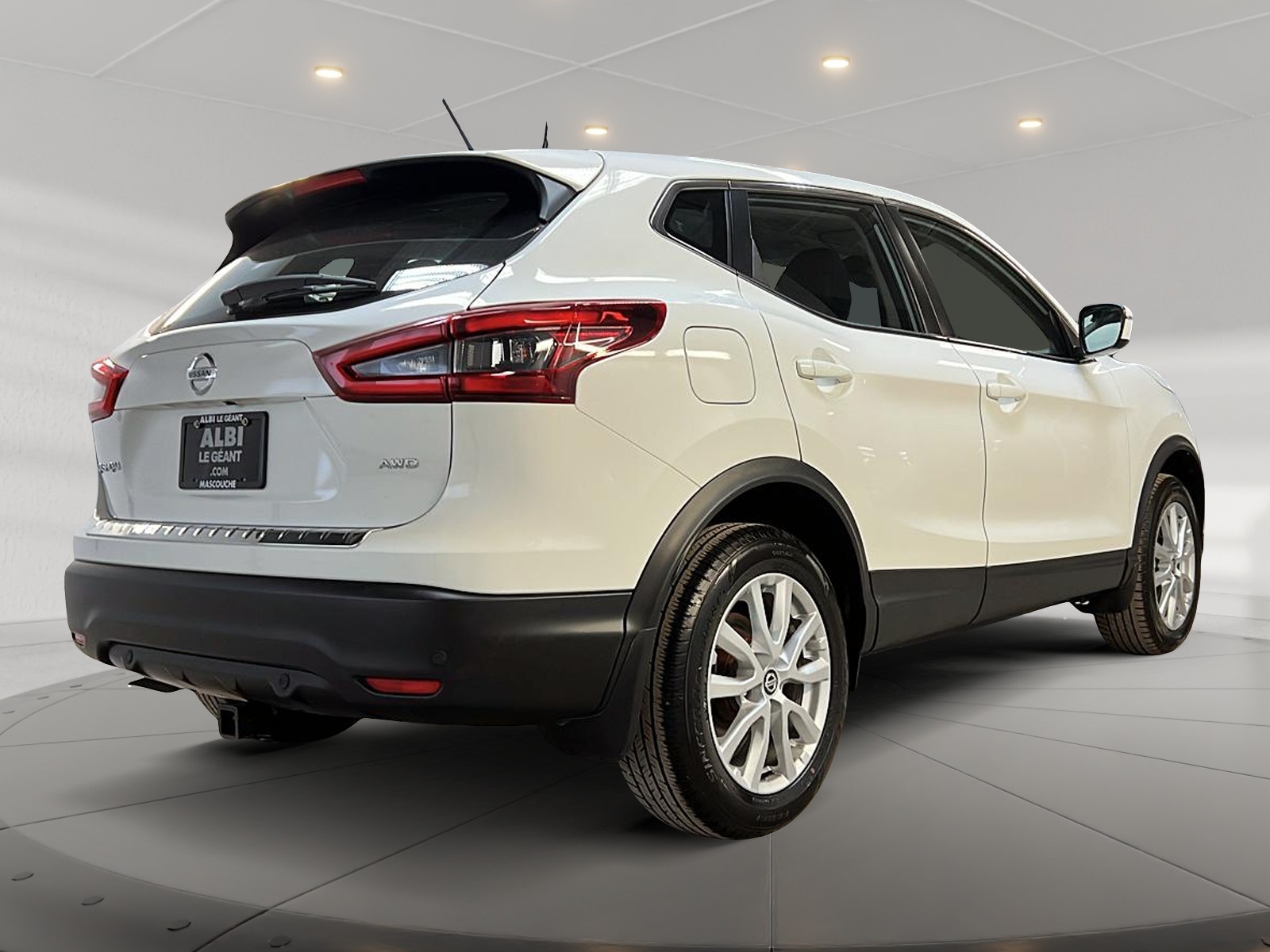 Nissan Qashqai S 4RM 2023 - image #4