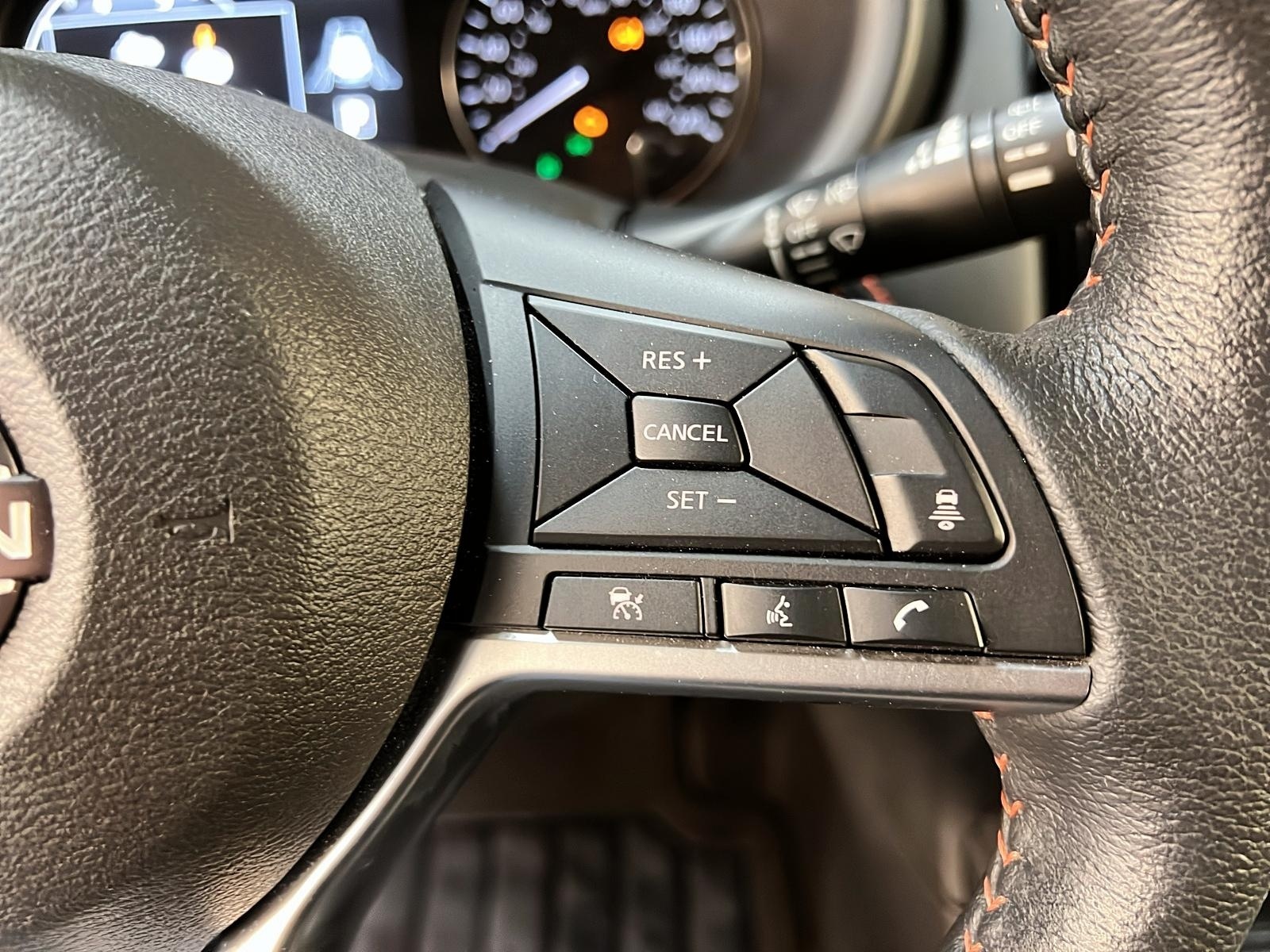 Nissan Kicks SR PREMIUM CUIR 2023 - image #18