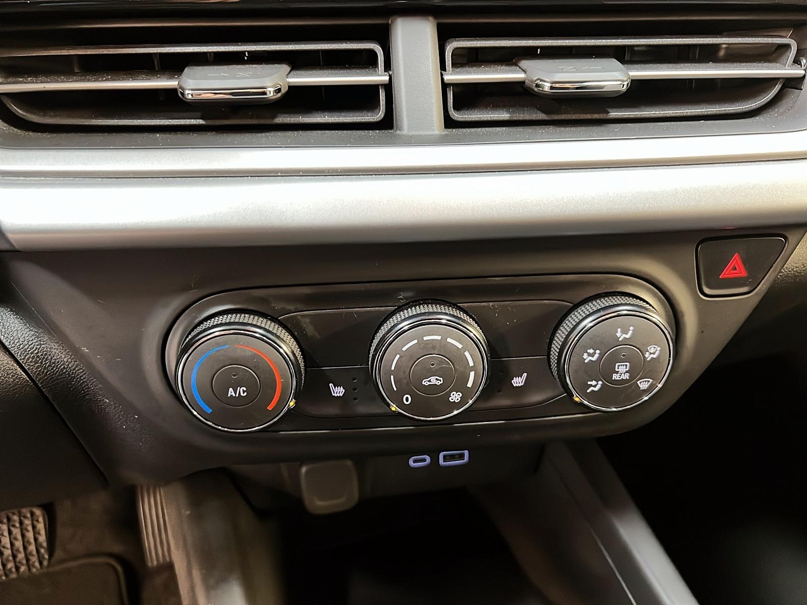 Chevrolet Trax 1LS 2024 - image #14