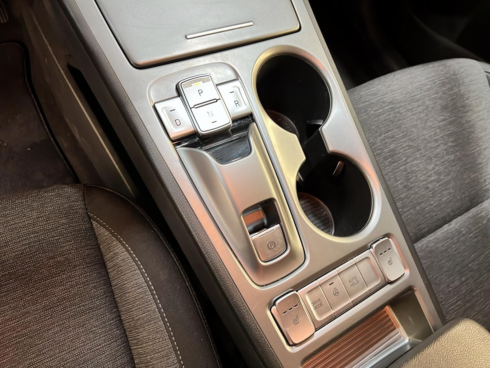 Hyundai Kona EV PREFERRED 2022 - image #13