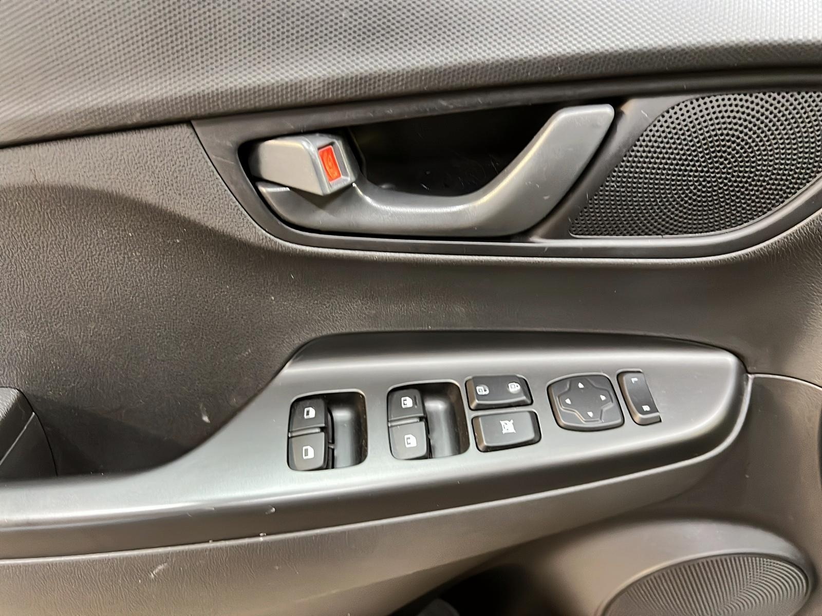 Hyundai Kona 2023 - Image #21