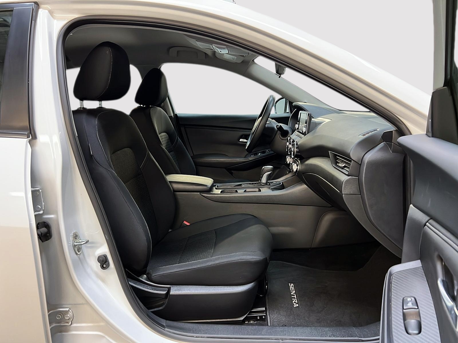 Nissan Sentra S PLUS 2023 - image #8