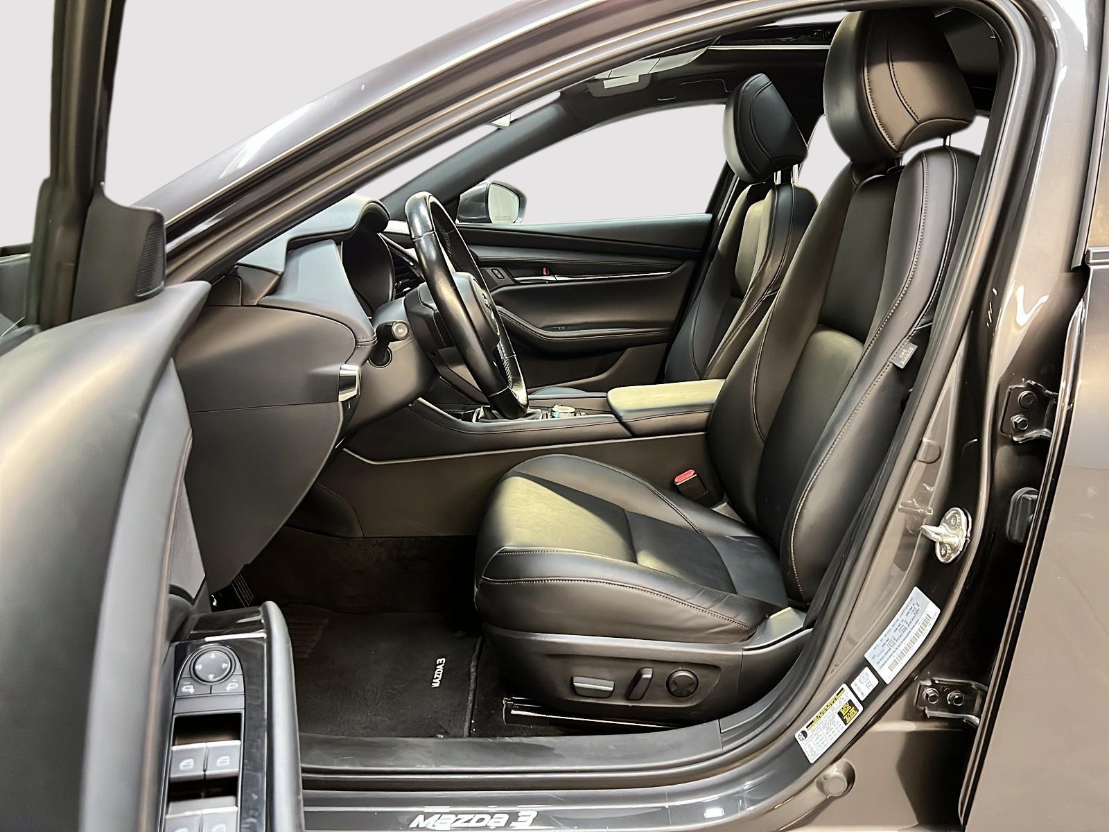 Mazda Mazda3 Sport 2022 - Image #7