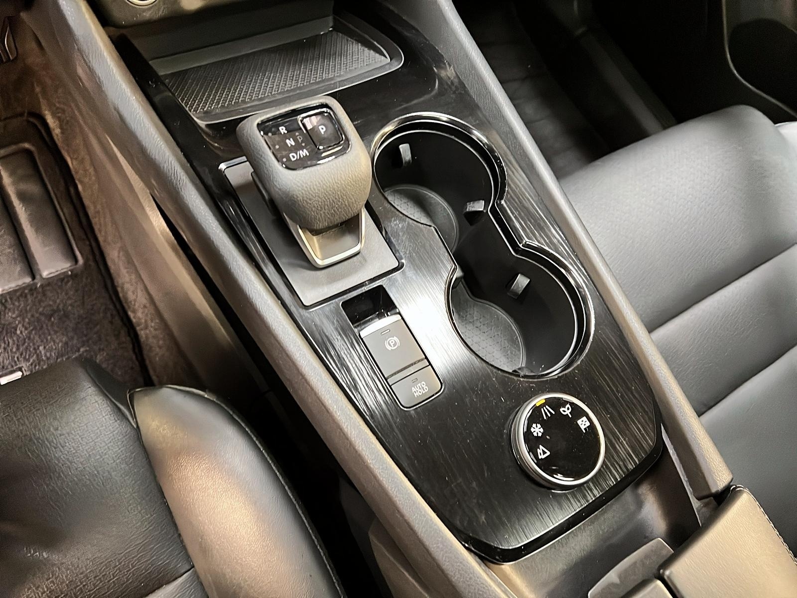 Nissan Rogue SV PREMIUM CUIR TOIT PANO 4RM 2022 - image #16