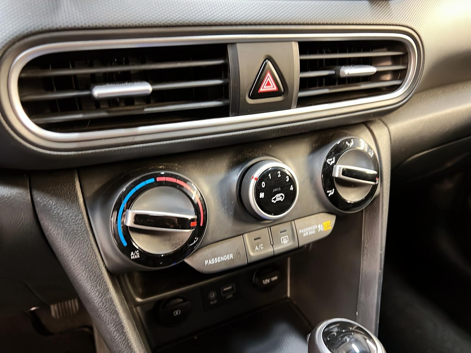 Hyundai Kona PREFERRED 4RM 2021 - image #14