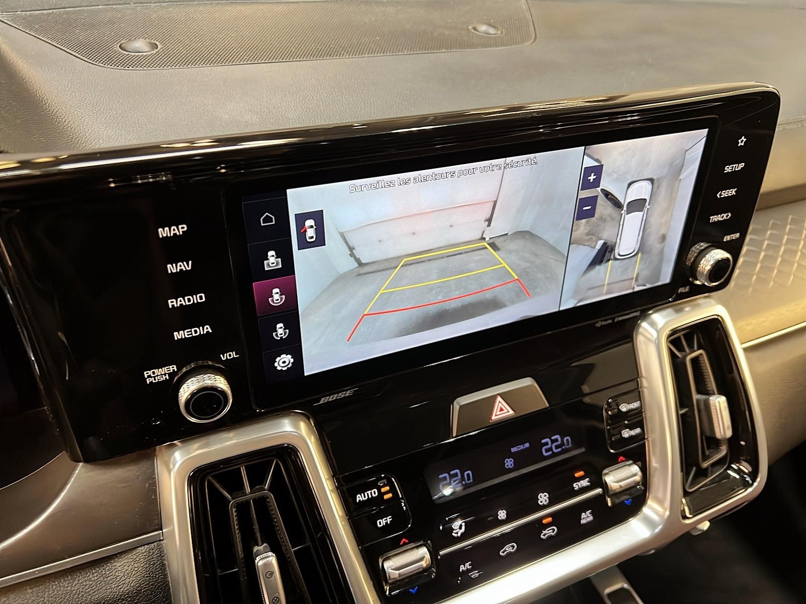 Kia Sorento SX TURBO CUIR TOIT PANO NAV 4RM 2023 - image #19