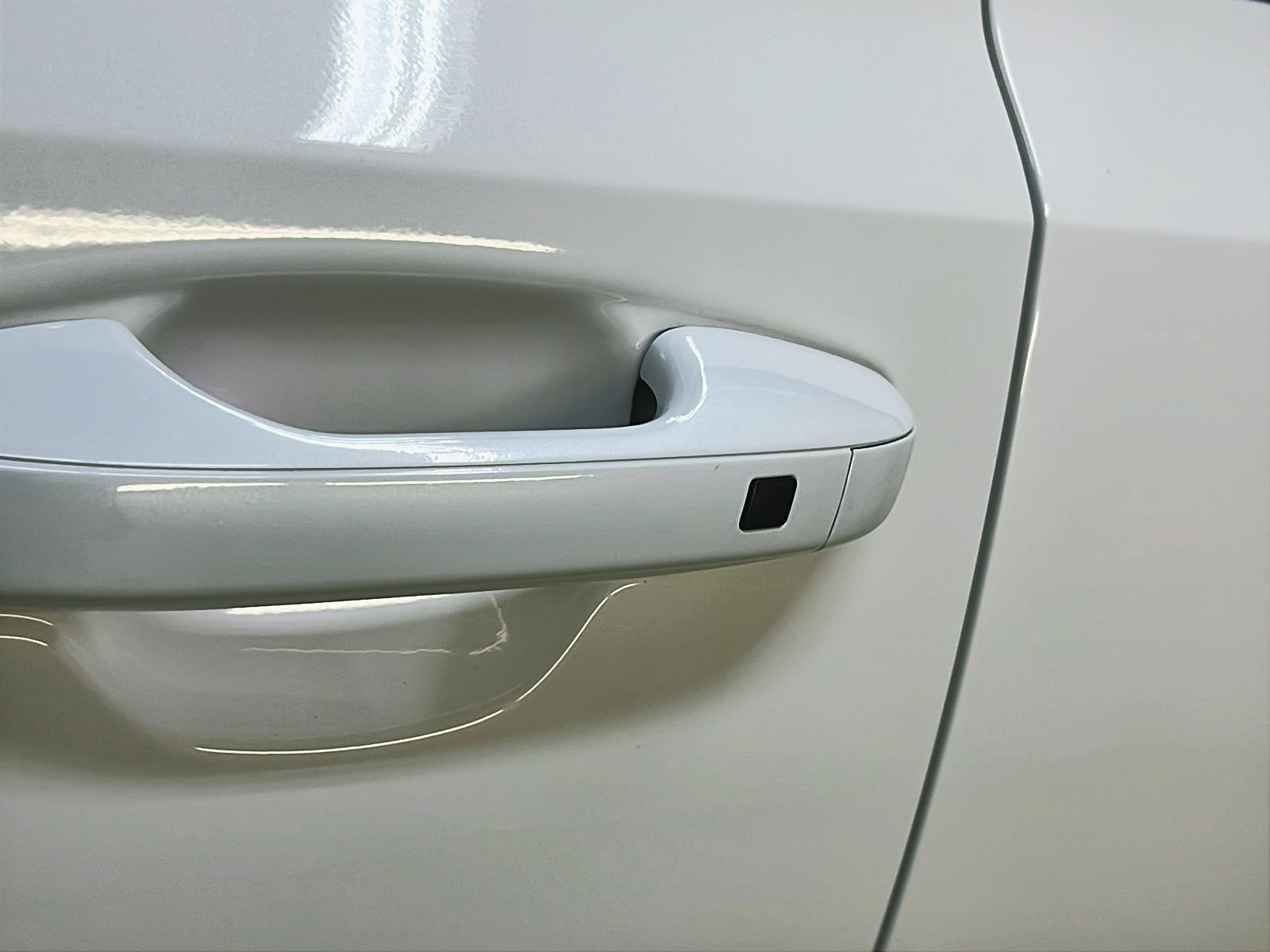 Kia Sorento SX TURBO CUIR TOIT PANO NAV 4RM 2023 - image #29