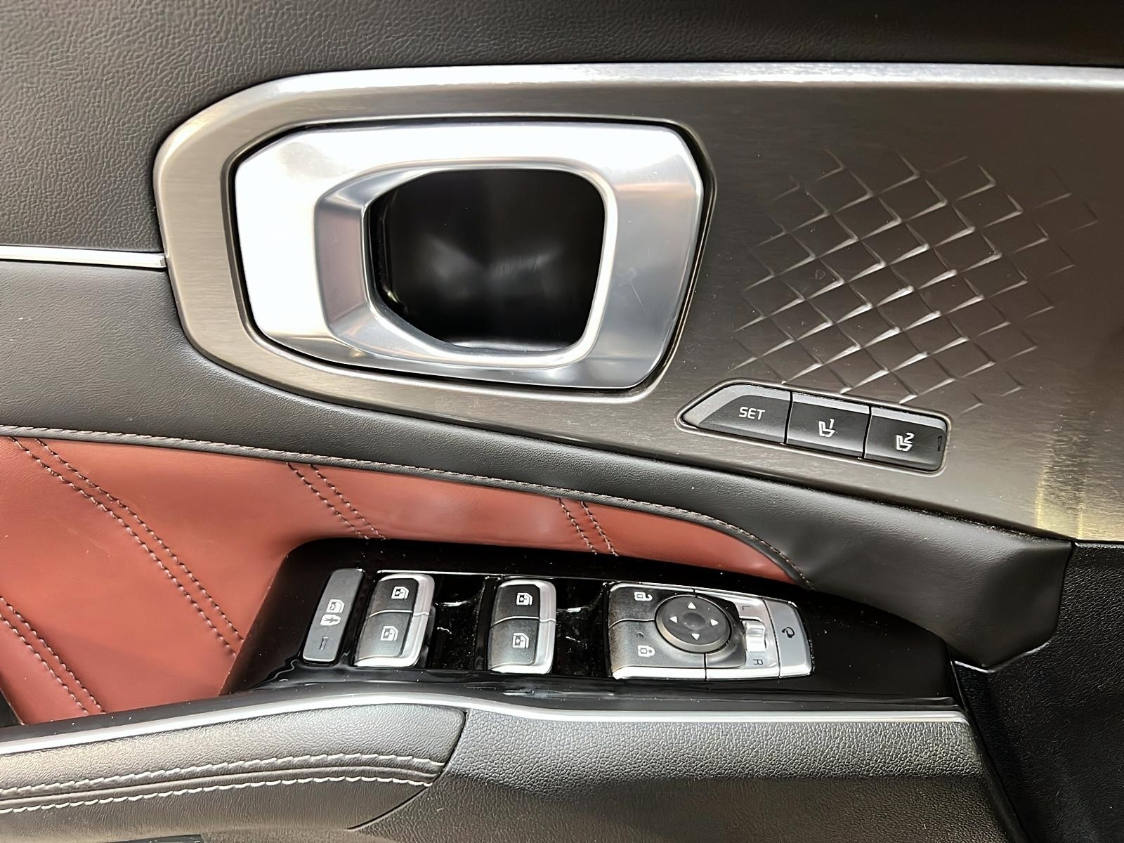 Kia Sorento SX TURBO CUIR TOIT PANO NAV 4RM 2023 - image #25