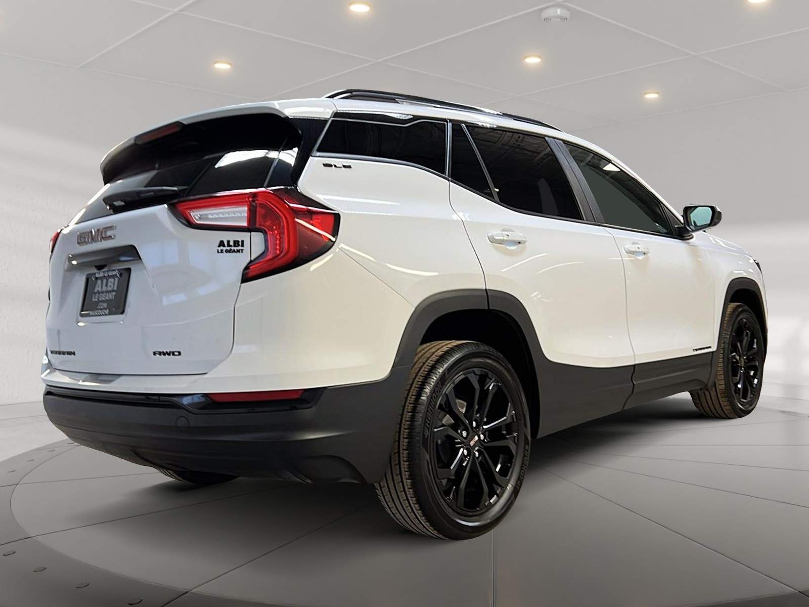 GMC Terrain 2022 - Image #4