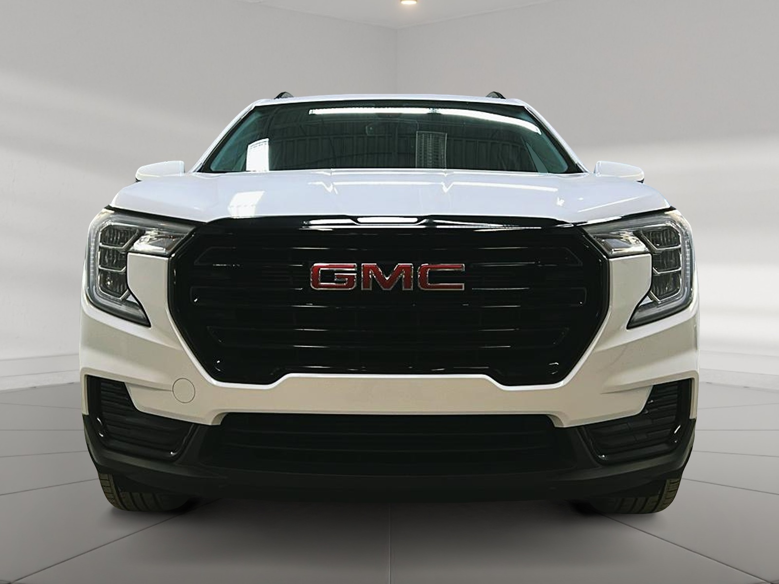 GMC Terrain 2022 - Image #2