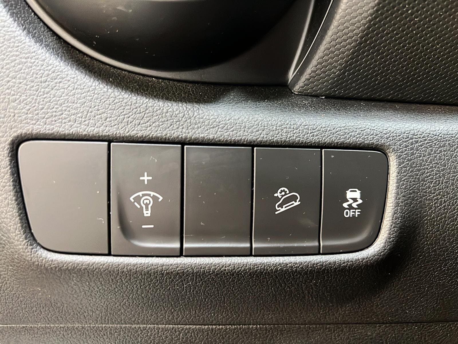 Hyundai Kona PREFERRED 2022 - image #20