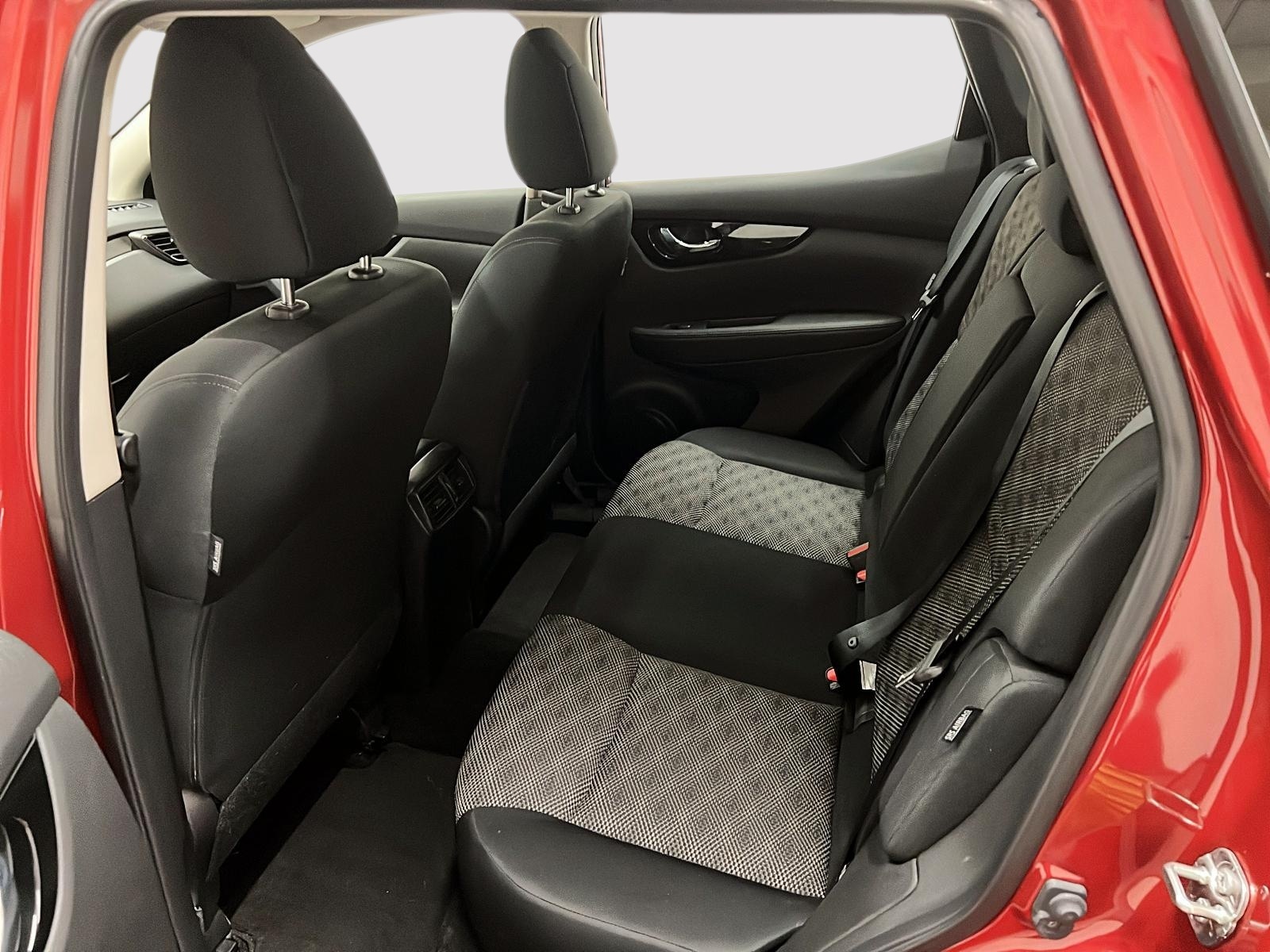 Nissan Qashqai 2022 - Image #10