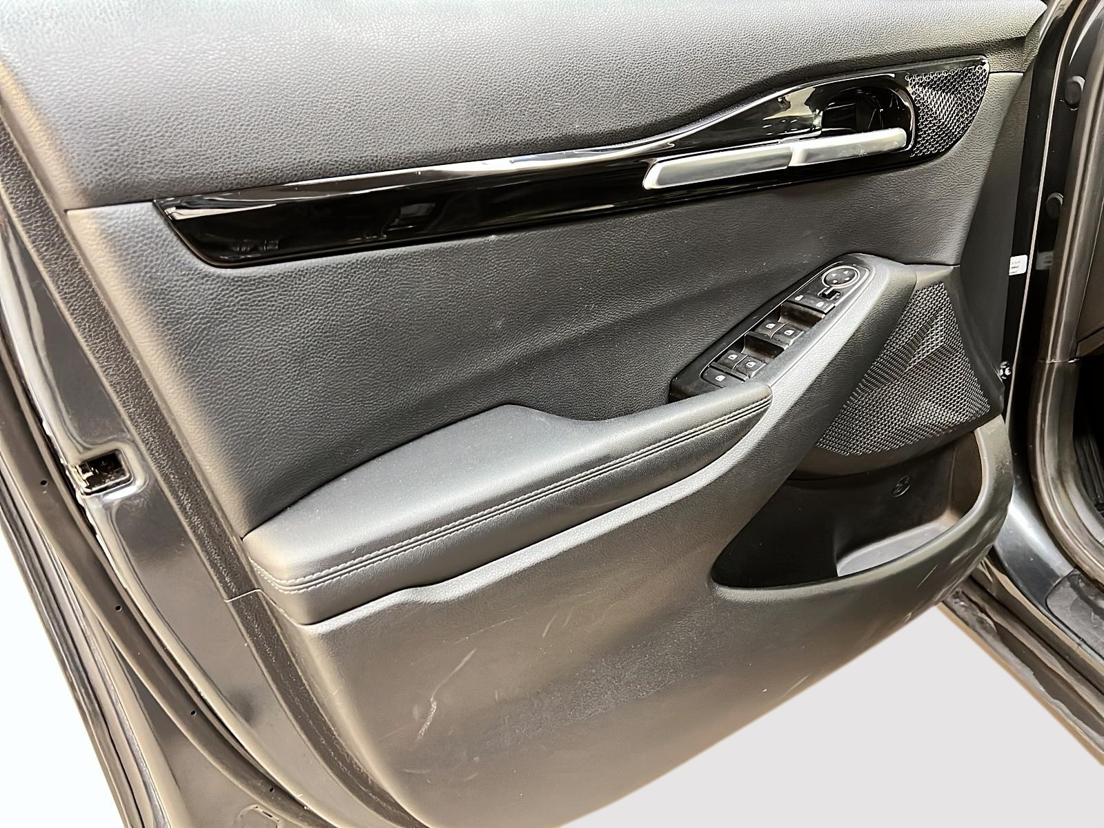 Kia SELTOS 2023 - Image #24