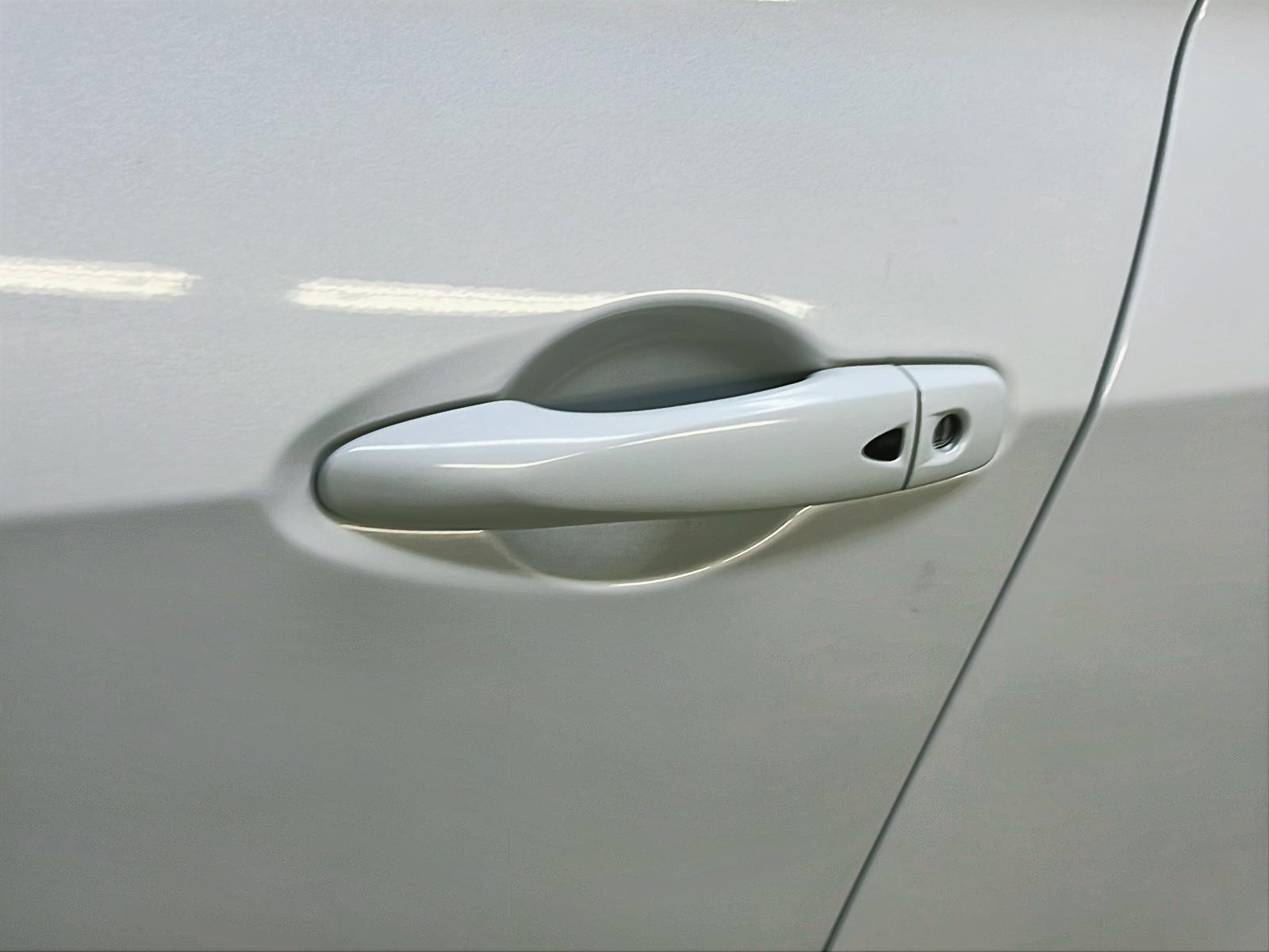 Nissan Kicks SR PREMIUM CUIR 2023 - image #23