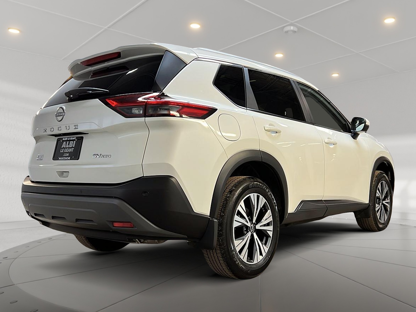 Nissan Rogue SV TOIT PANO 4RM 2023 - image #4