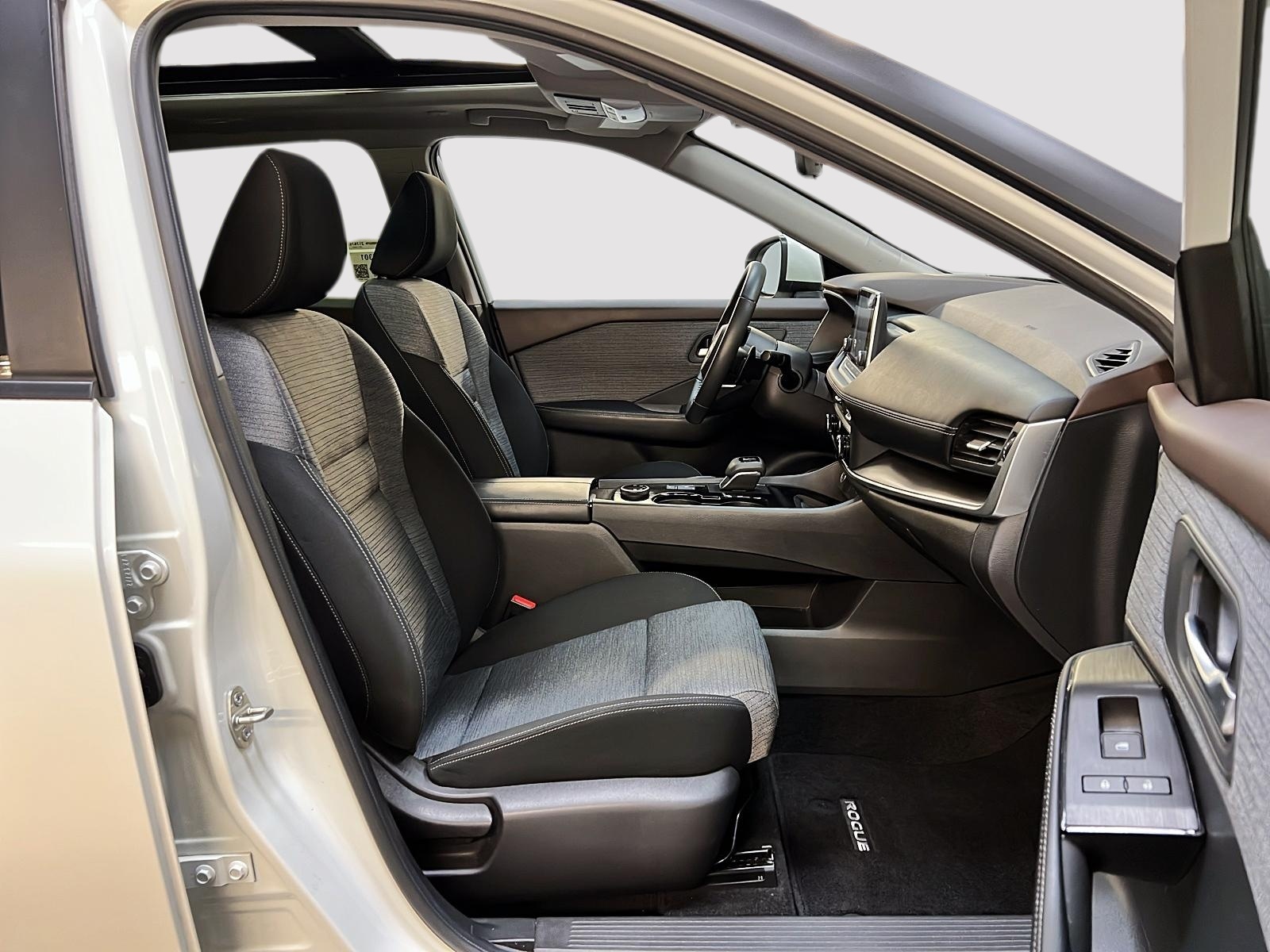 Nissan Rogue 2023 - Image #8