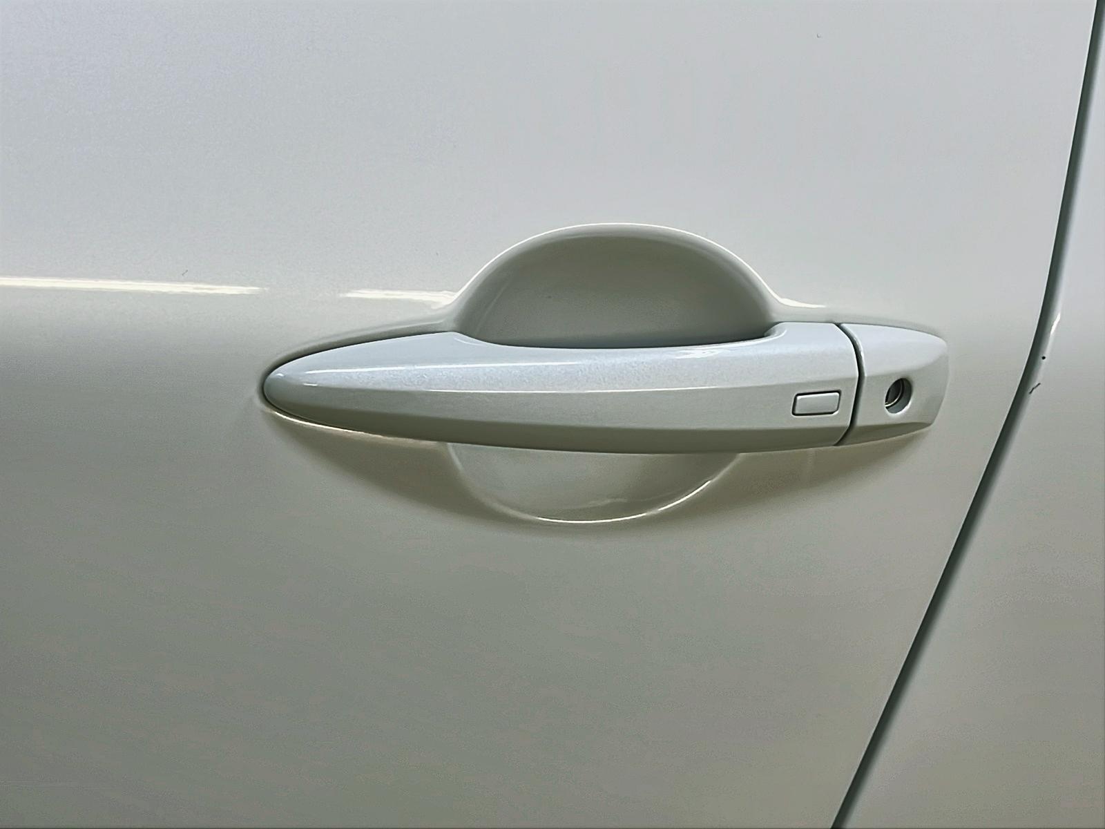 Nissan Rogue 2023 - Image #25