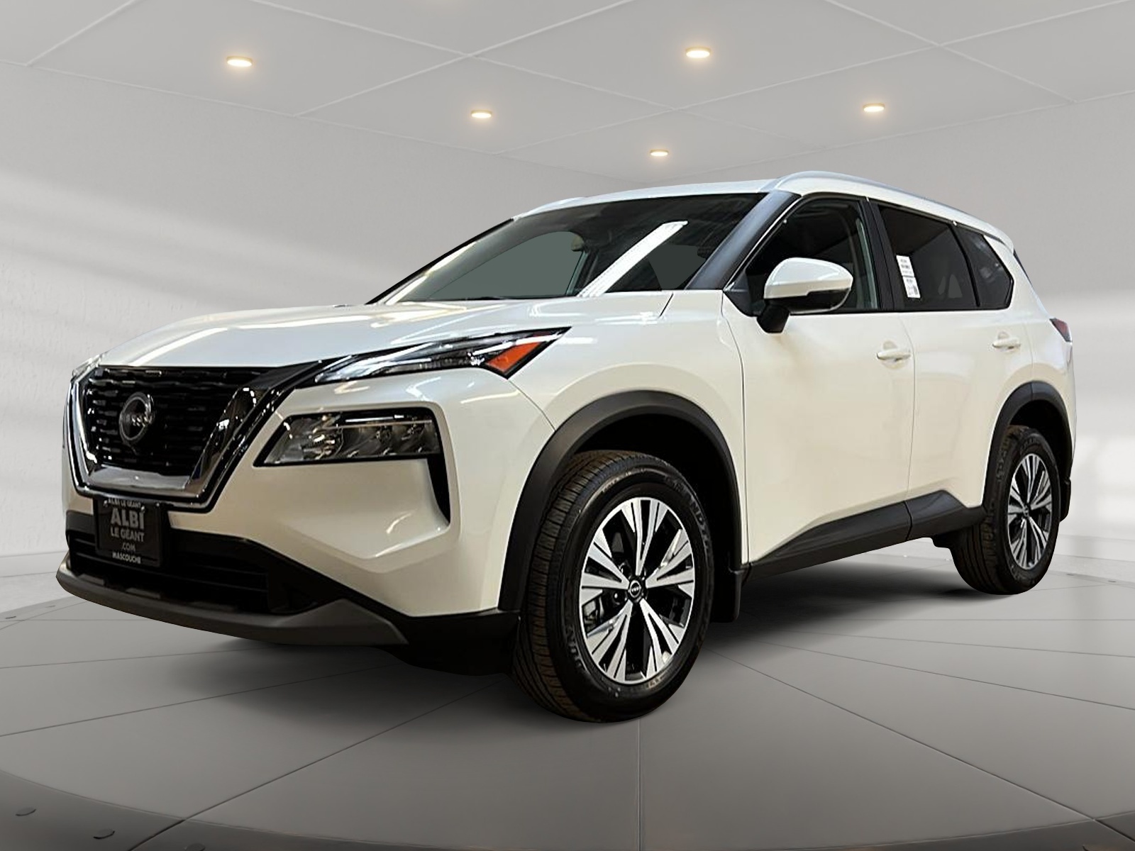 Nissan Rogue 2023 - Image #1
