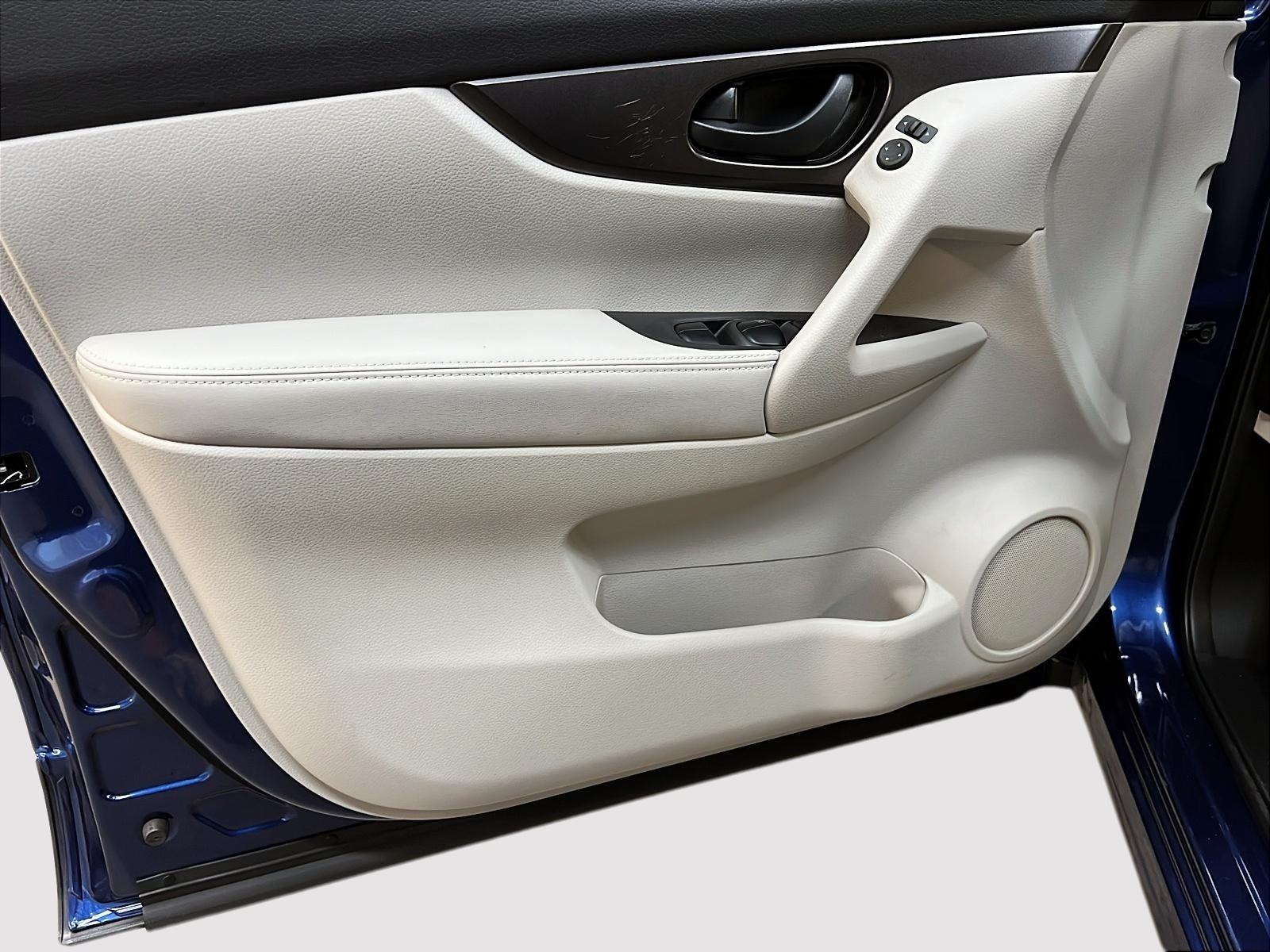 Nissan Qashqai 2023 - Image #21