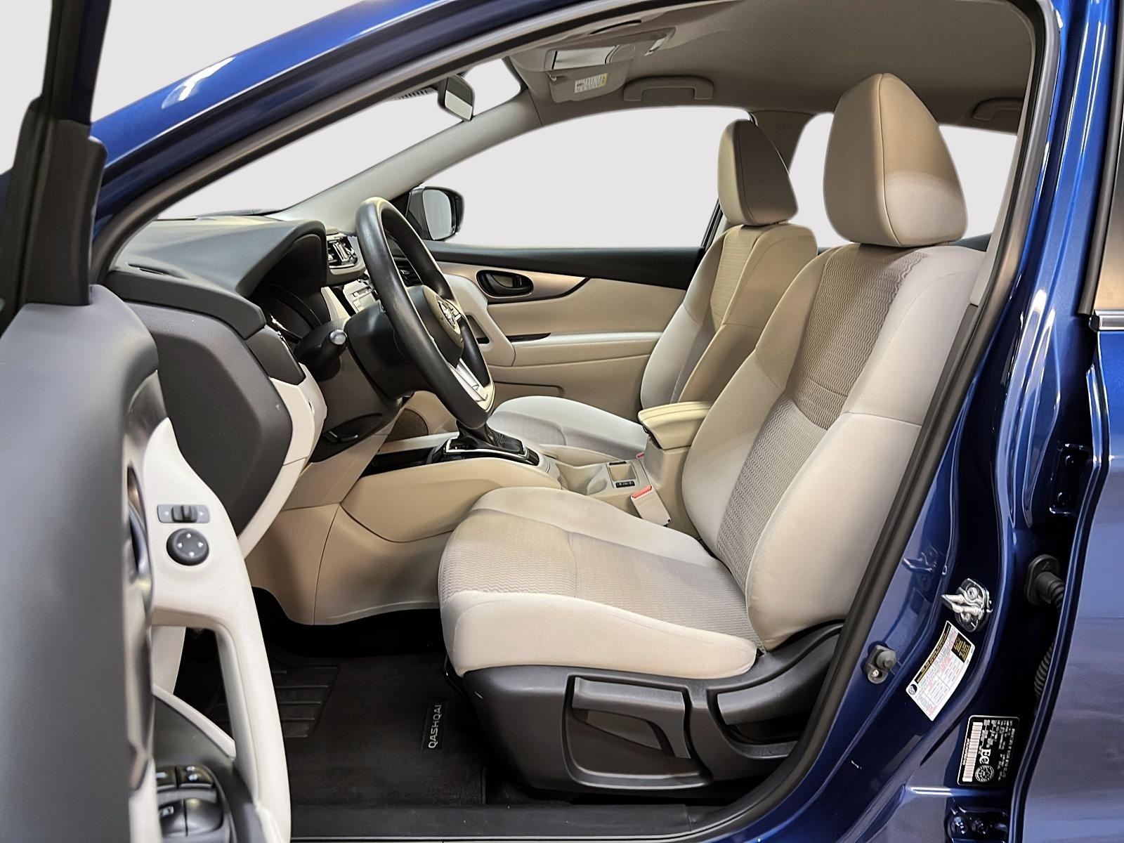 Nissan Qashqai S 2023 - image #7