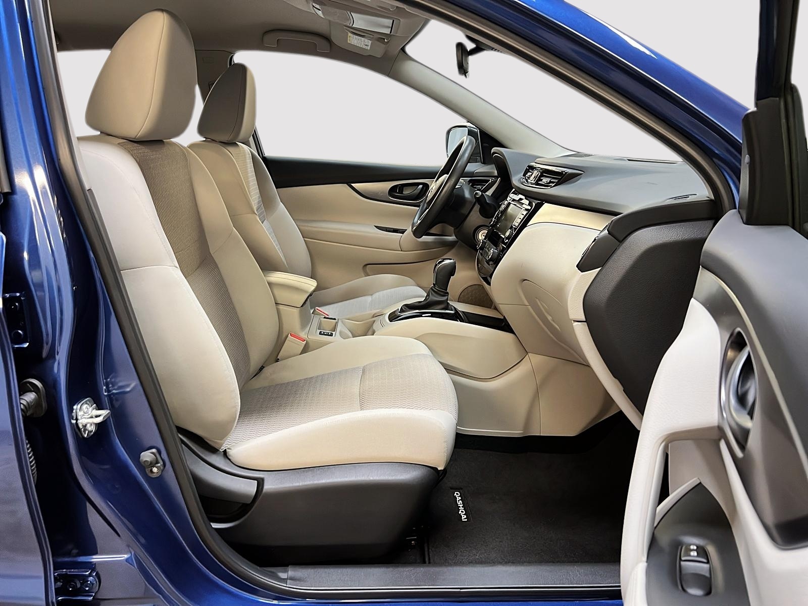 Nissan Qashqai S 2023 - image #8