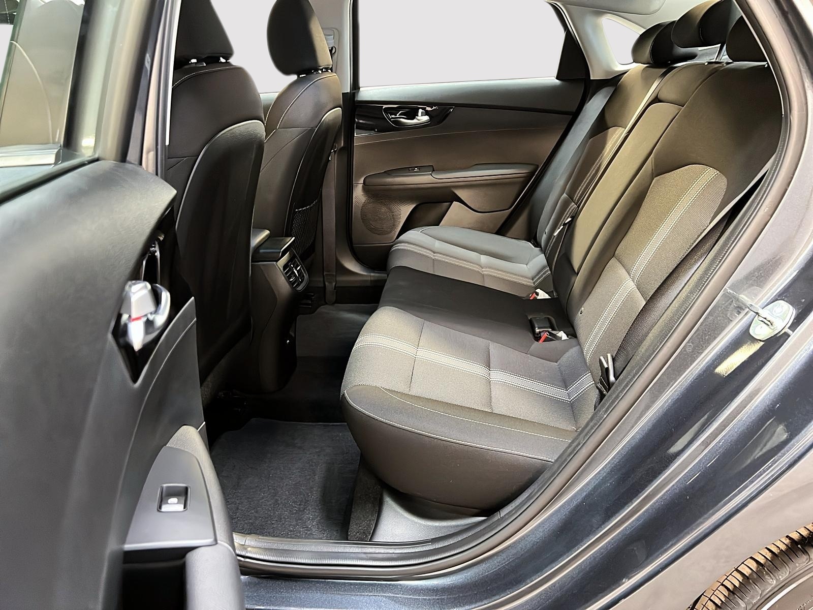 Kia Forte 2023 - Image #9