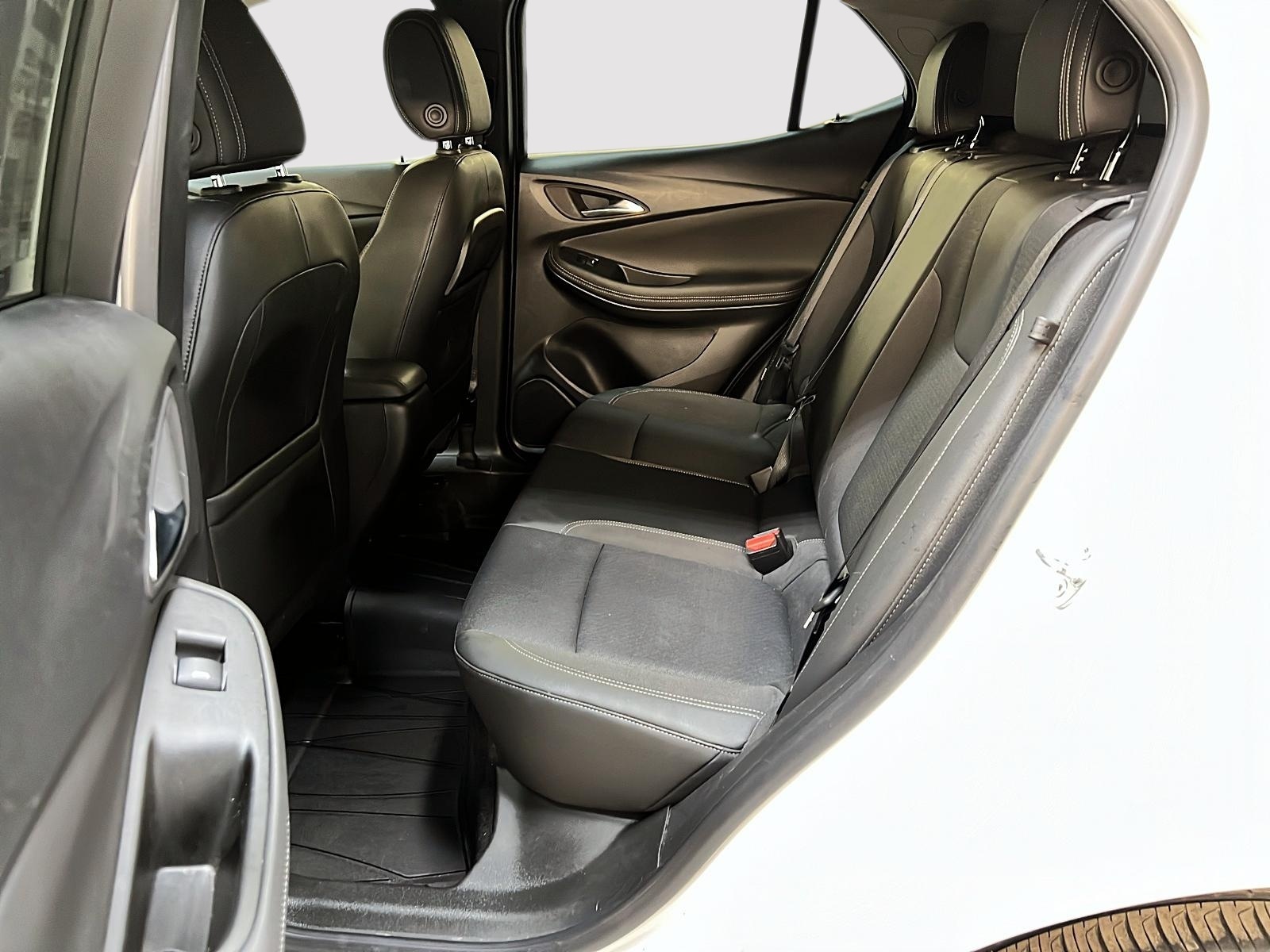 Buick Encore GX 2023 - Image #9