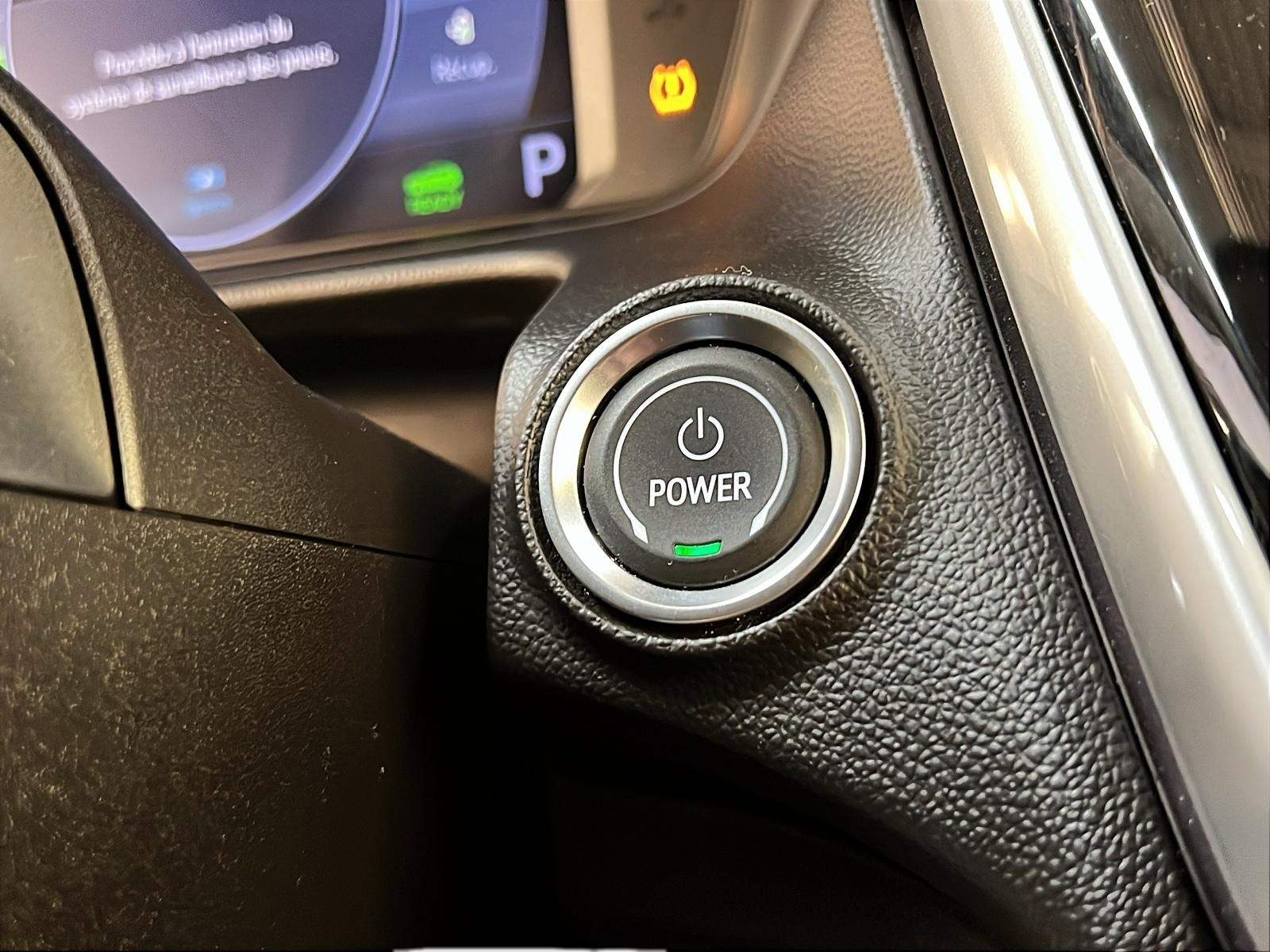 Chevrolet Bolt EUV 2LT 2023 - image #17