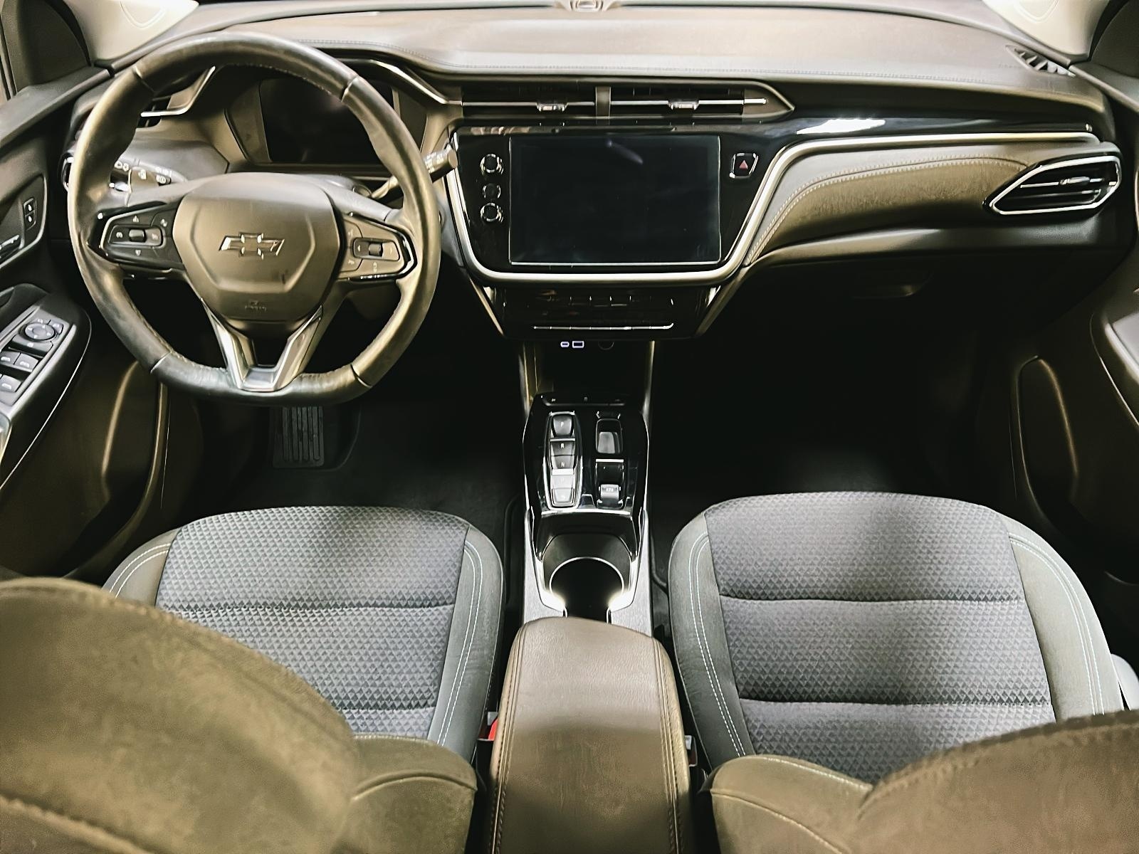 Chevrolet Bolt EUV 2LT 2023 - image #10